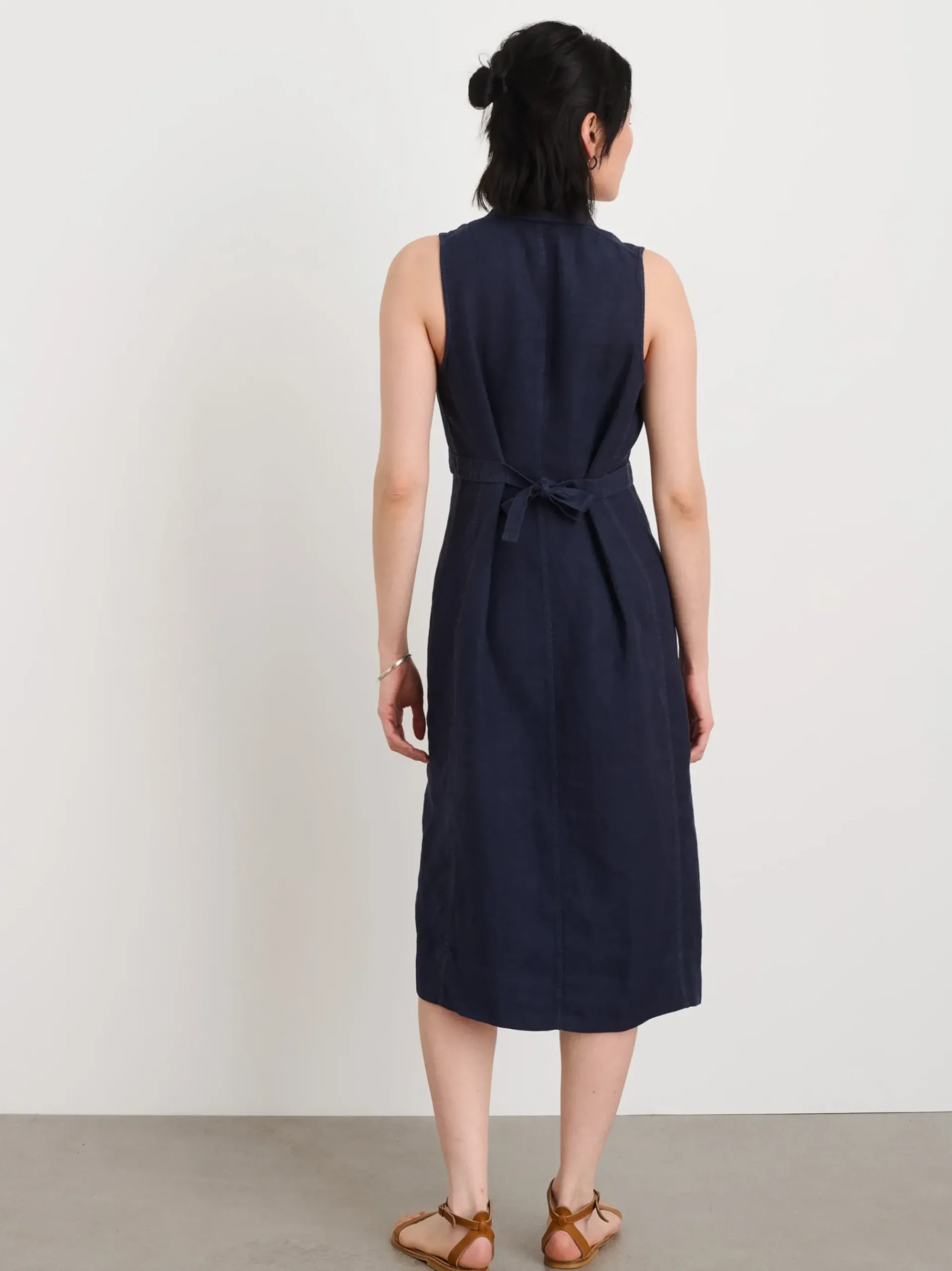 Fashion Alex Mill Mathilde Vest Dress In Linen Dark Navy
