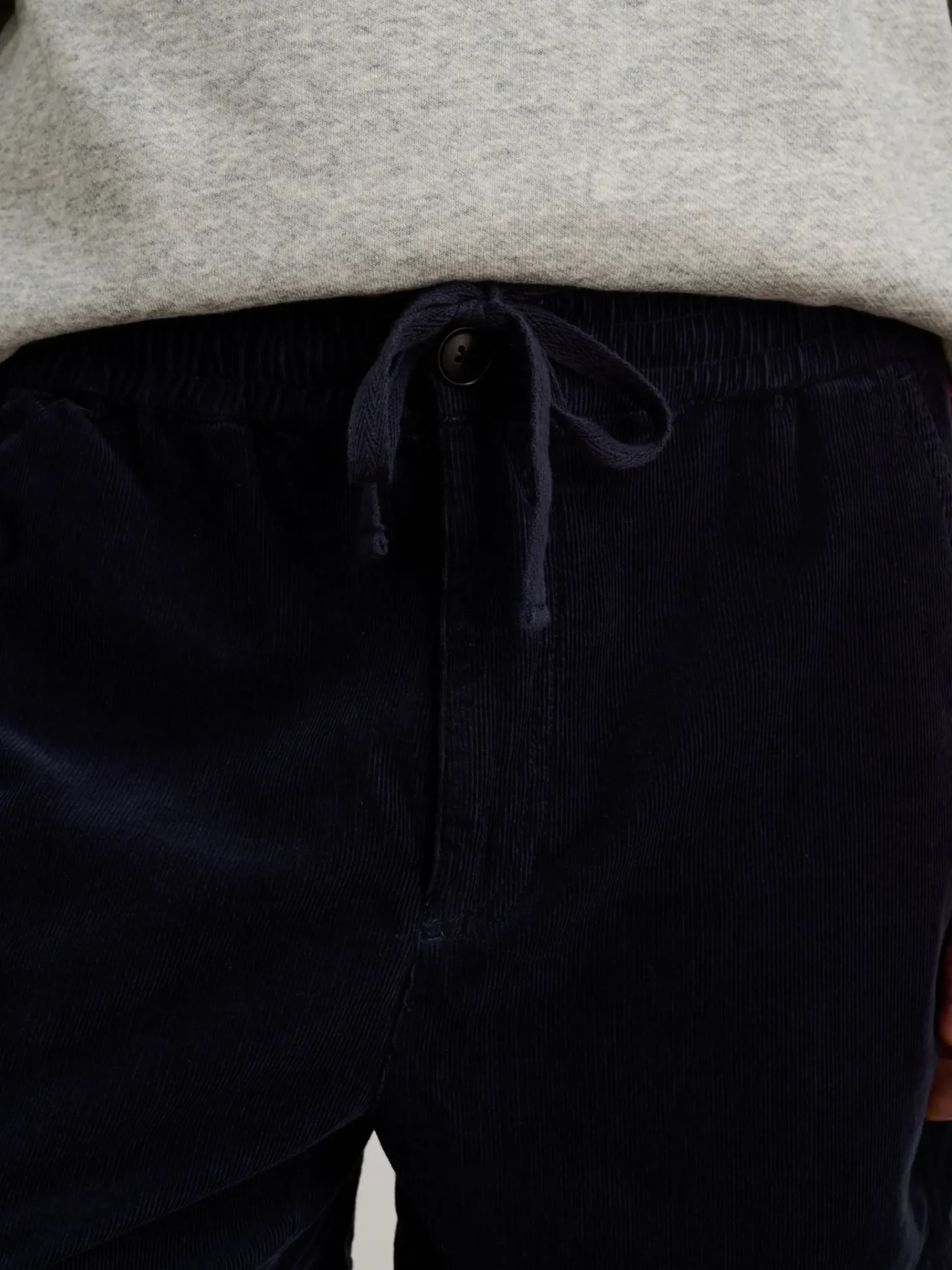 Discount Alex Mill Pull On Short In Fine Wale Corduroy Dark Navy