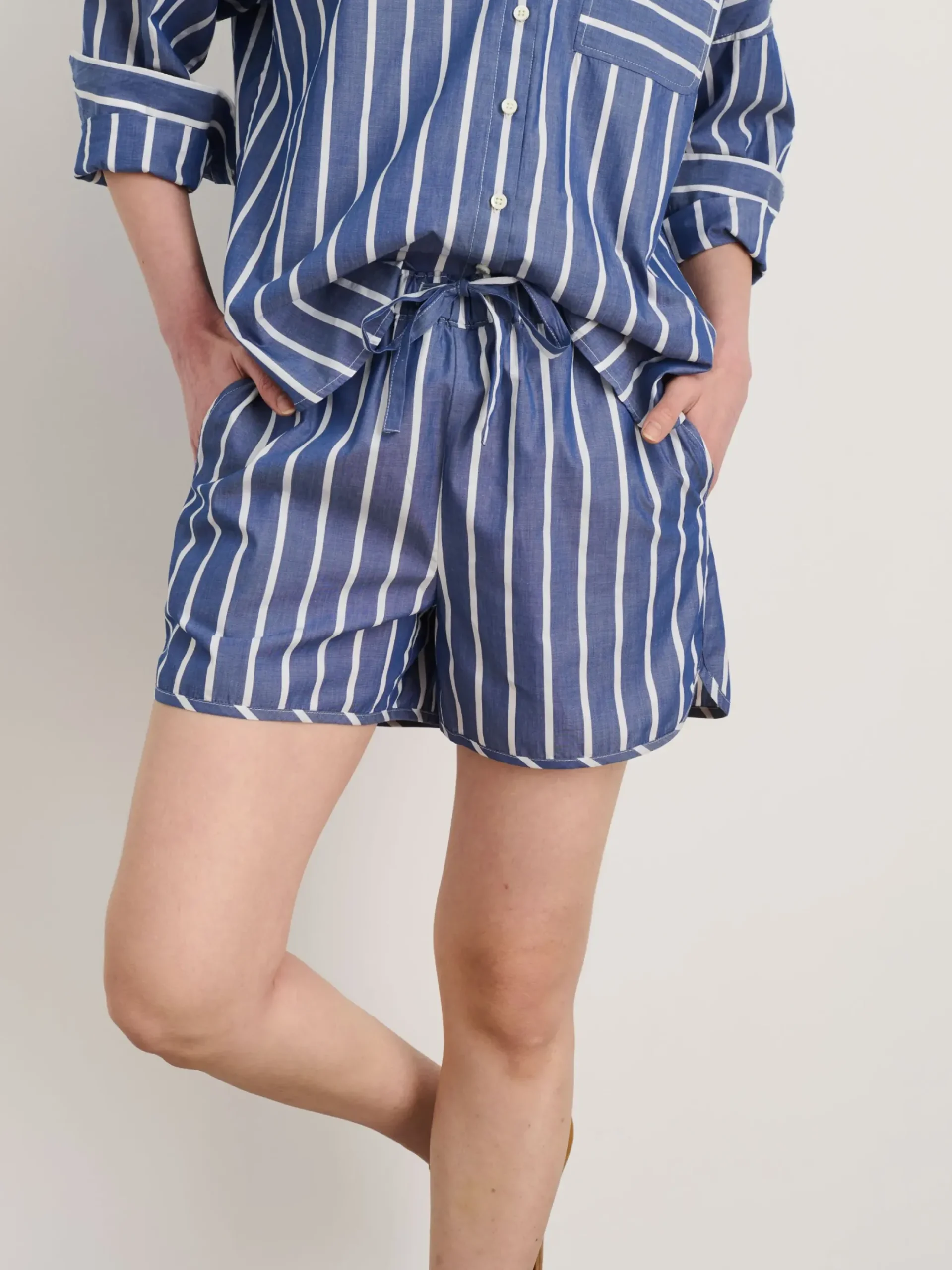 New Alex Mill Rework Sunny Pull On Short In Wide Stripe
