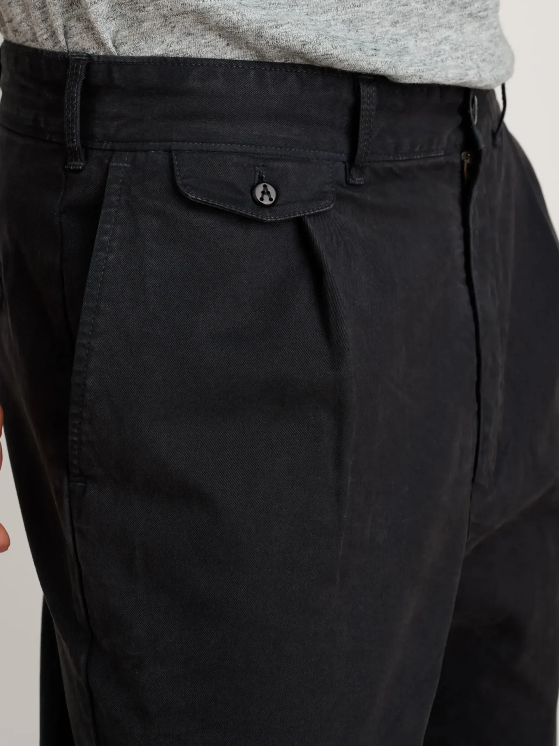 Best Alex Mill Standard Pleated Pant In Chino Black