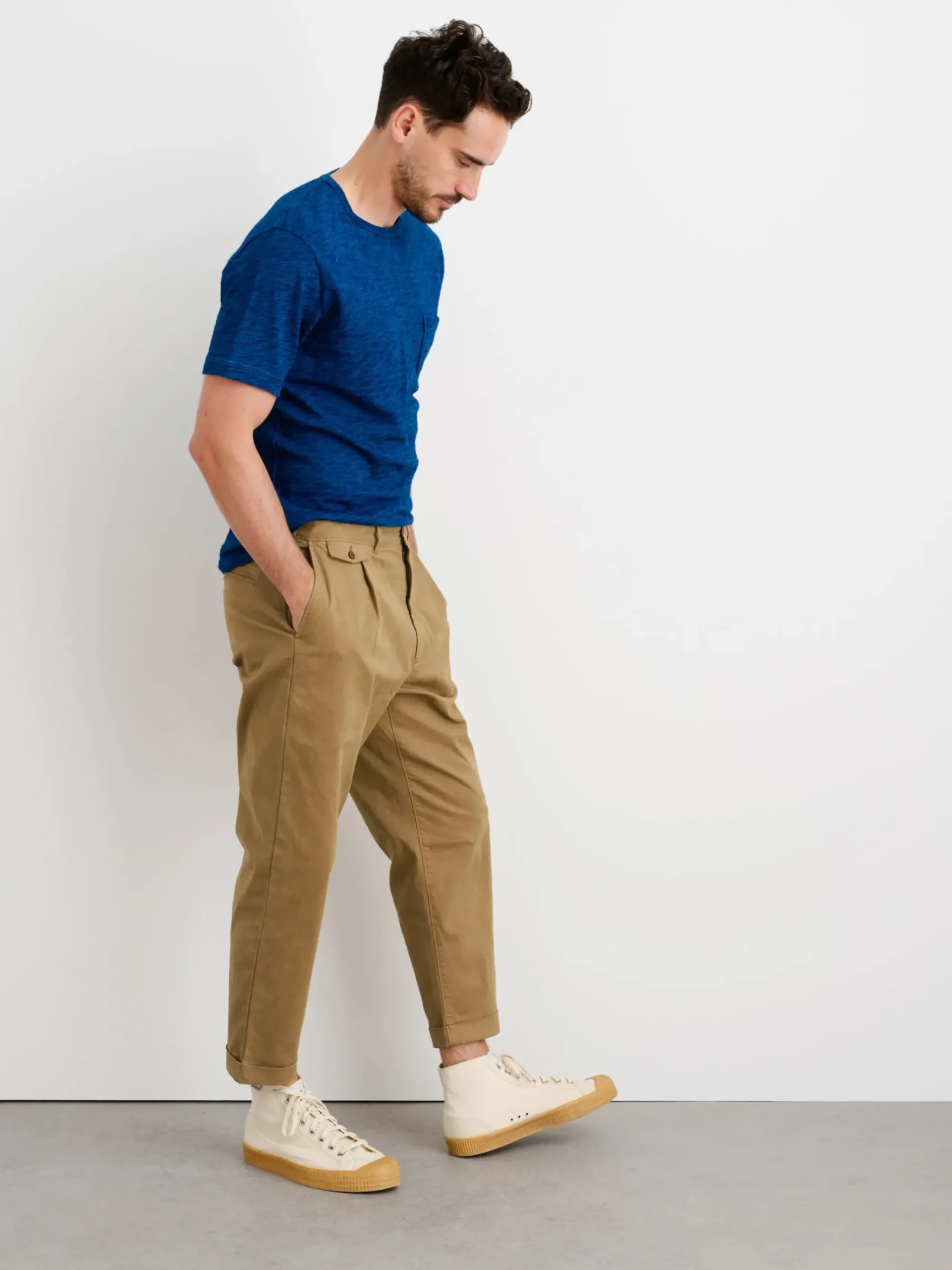 Clearance Alex Mill Standard Pleated Pant In Chino Dark Khaki