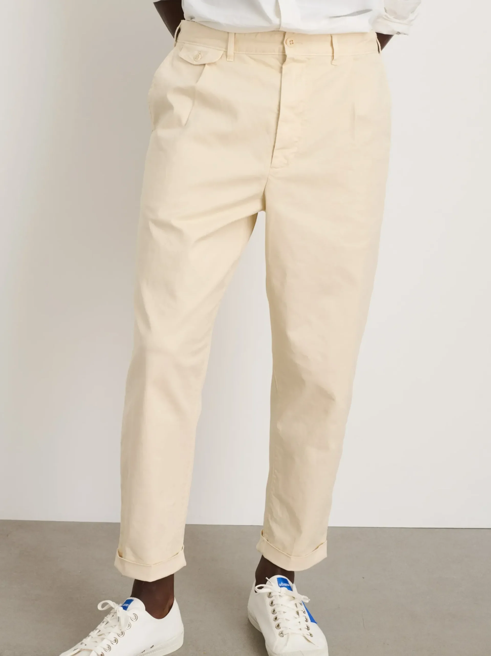 Best Alex Mill Standard Pleated Pant In Chino Oat Milk