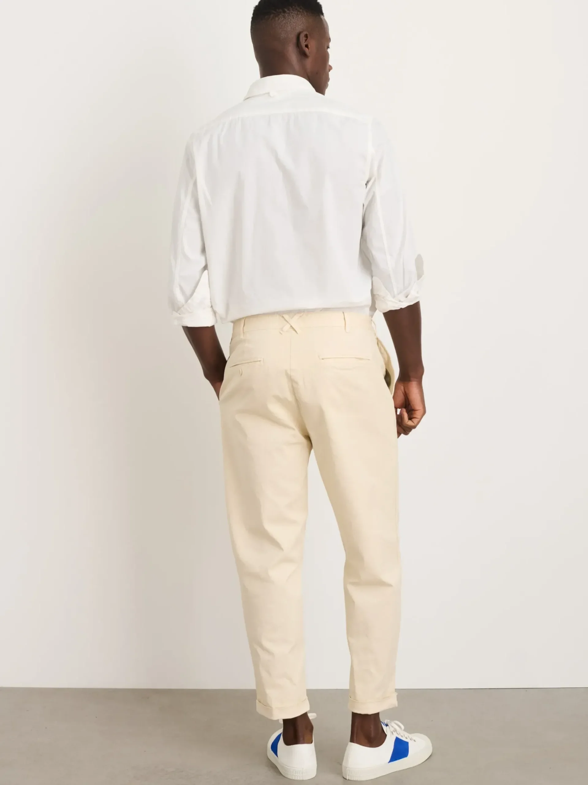 Best Alex Mill Standard Pleated Pant In Chino Oat Milk