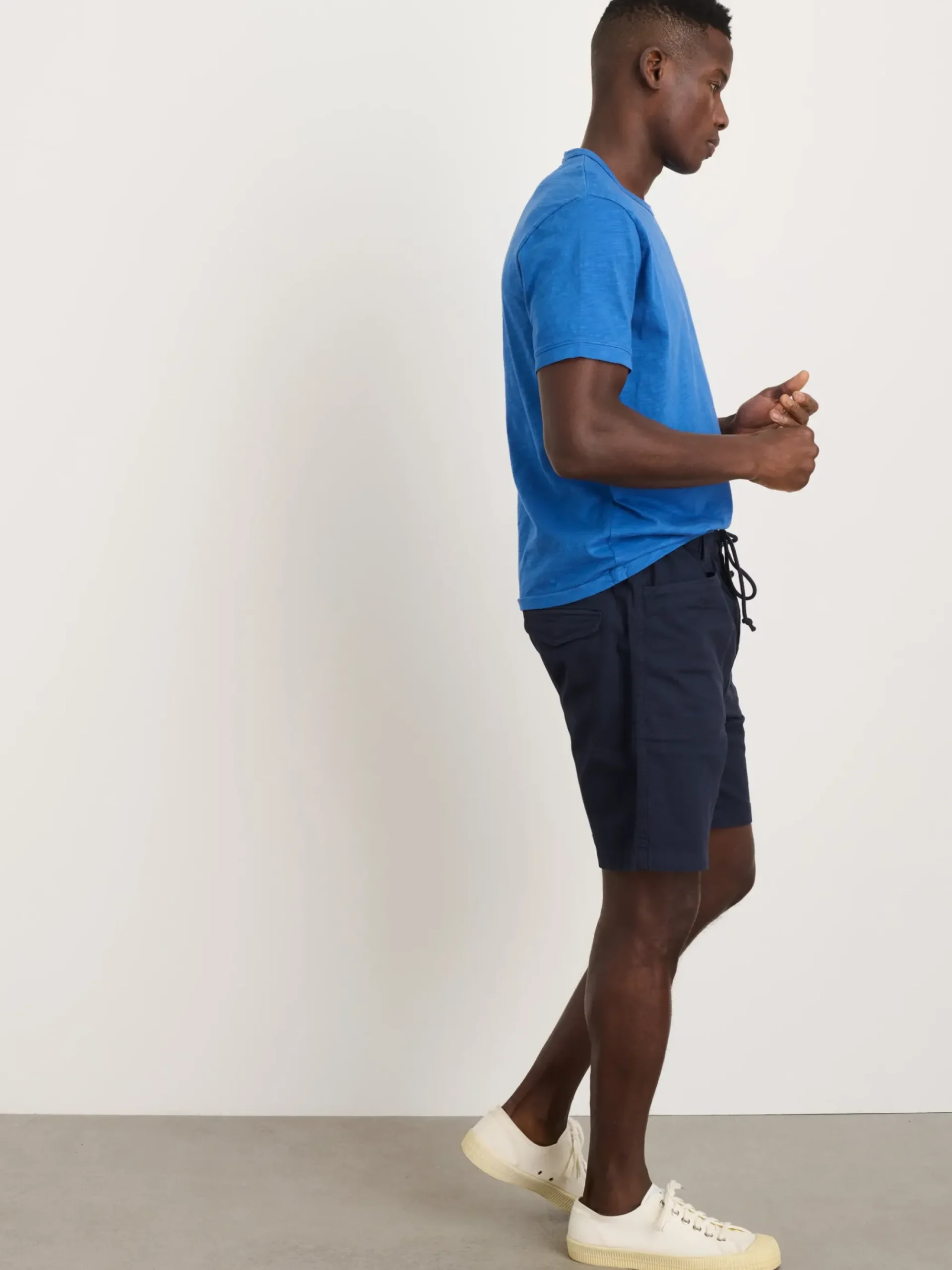 Fashion Alex Mill Standard T Shirt In Slub Cotton Washed Cobalt