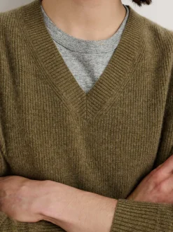 Fashion Alex Mill V-Neck Sweater In Lightweight Cashmere Heather Olive